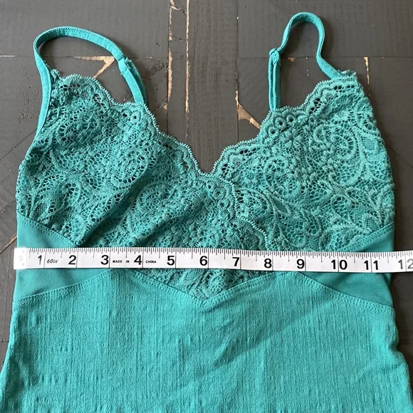 🦋Free People🦋Havana Nights Chemise - Picture 7 of 9